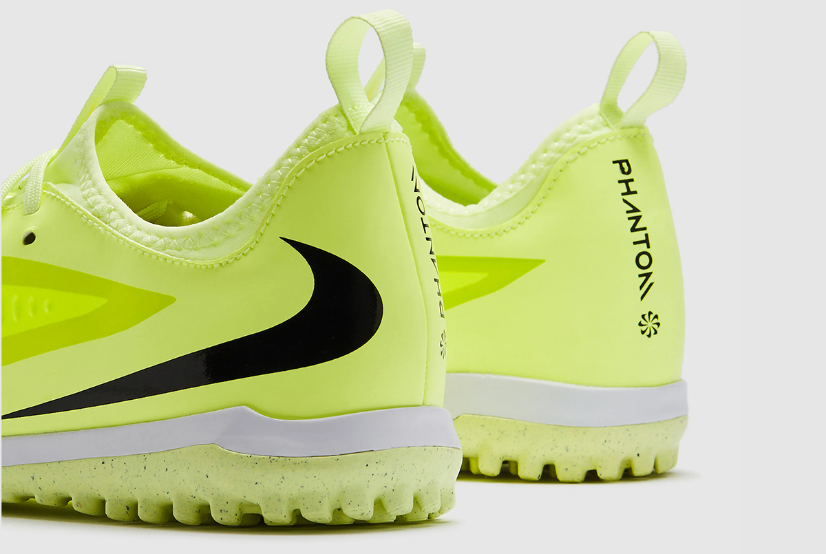 Детские сороконожки Nike Phantom